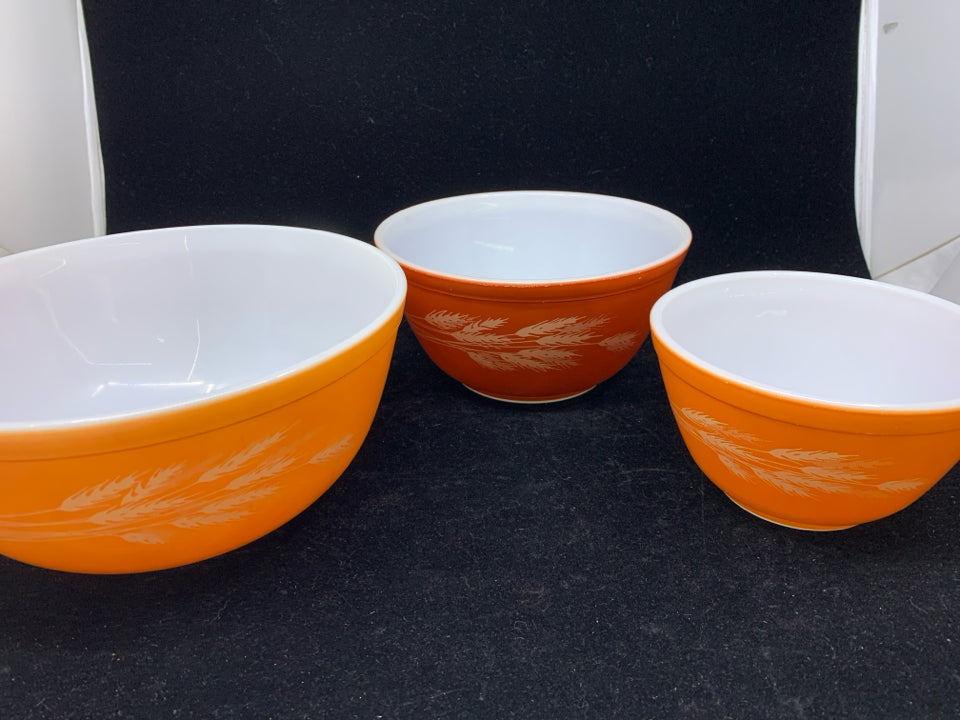 3PC VTG PYREX MIXING BOWLS AUTUMN HARVEST ORANGE.