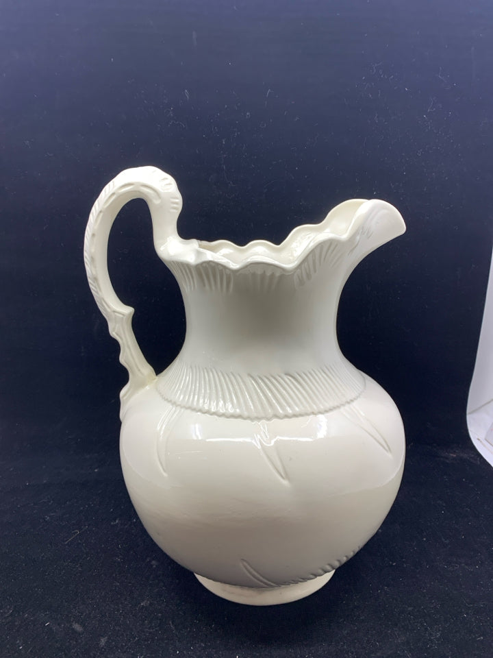 VTG WHITE LARGE CERAMIC PITCHER.