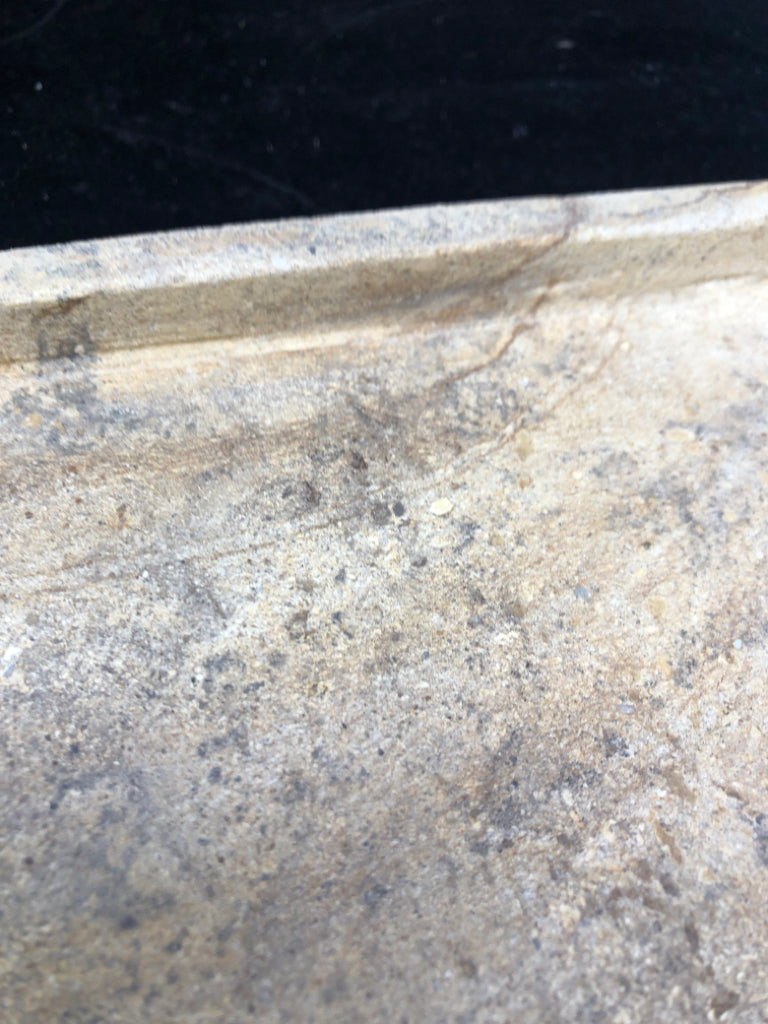 HEAVY RECTANGLE STONE TRAY.