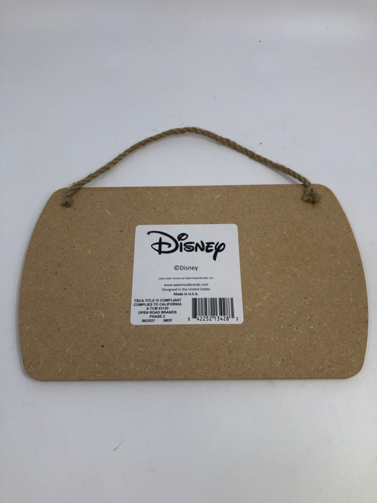 OHANA MEANS FAMILY WALL HANGING.