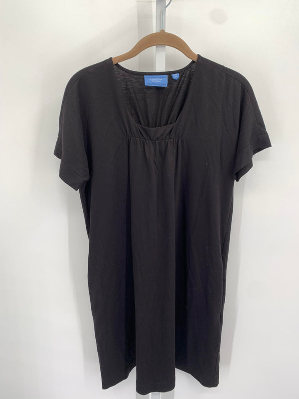 Vera Wang Size Medium Misses Short Sleeve Dress
