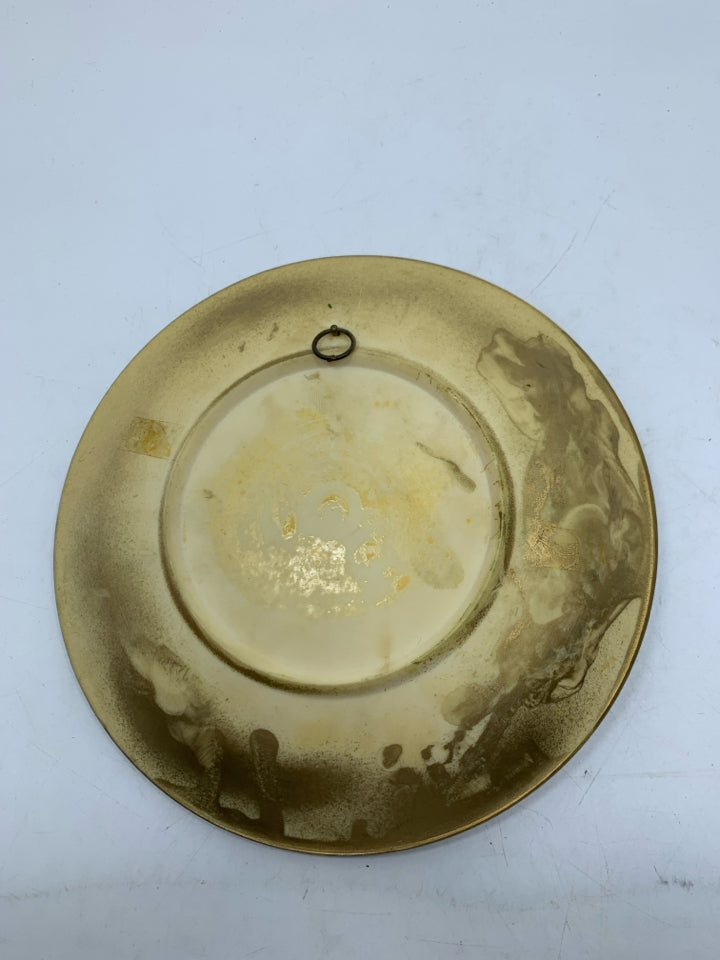 AIDA EGYPTIAN EMBOSSED SCENE HANGING PLATE.