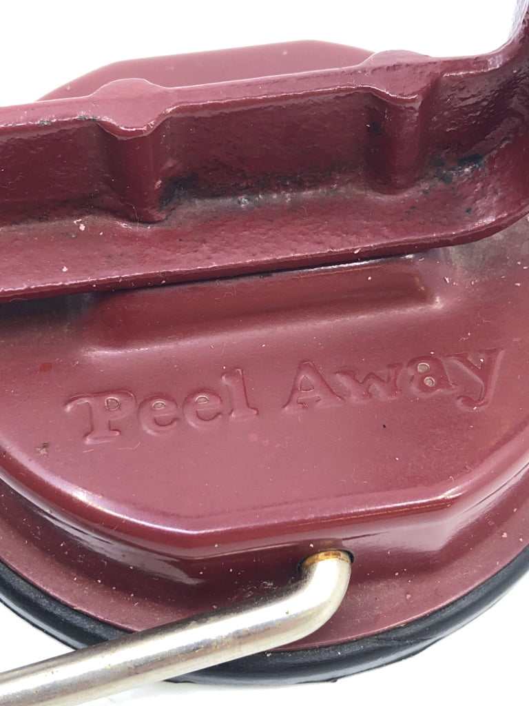 RED APPLE PEELER CORER .