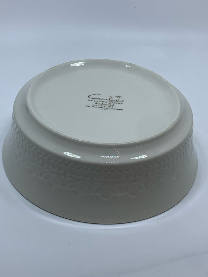 VTG CAREFREE CALYPSO CHINA WHITE EMBOSSED SERVING BOWL.