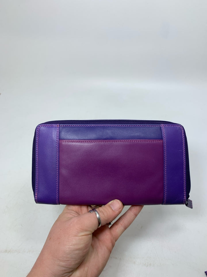 Large Multi-colored Purples Full Zip Leather My Walit