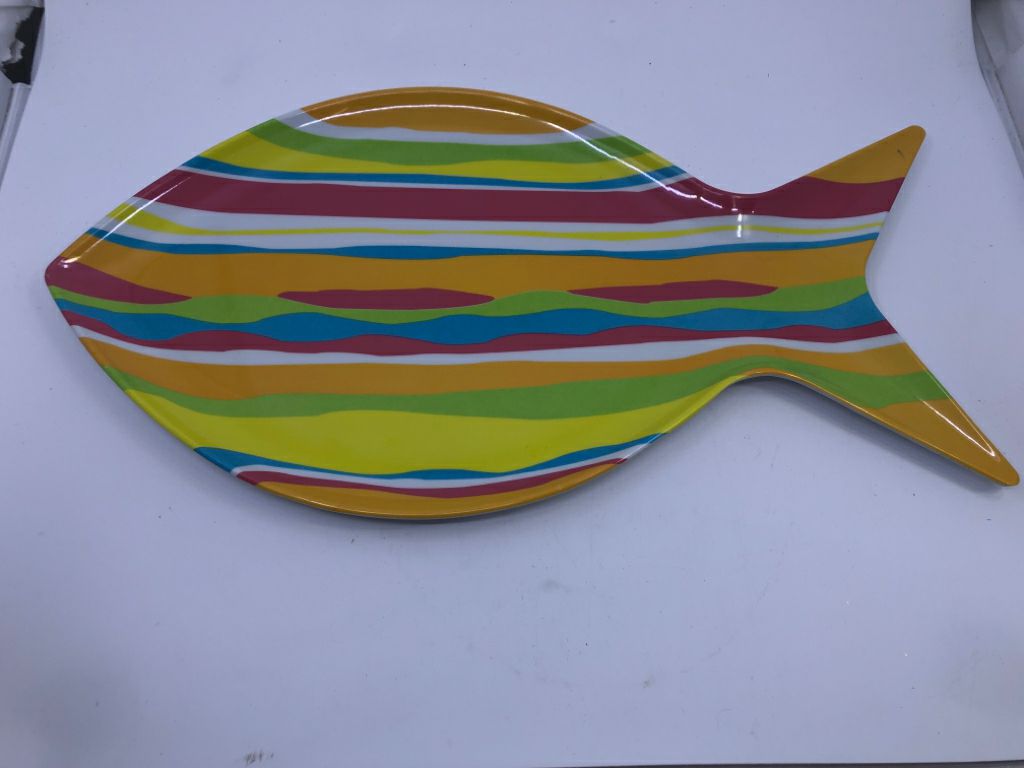 MELAMINE COLORFUL FISH PLATE.