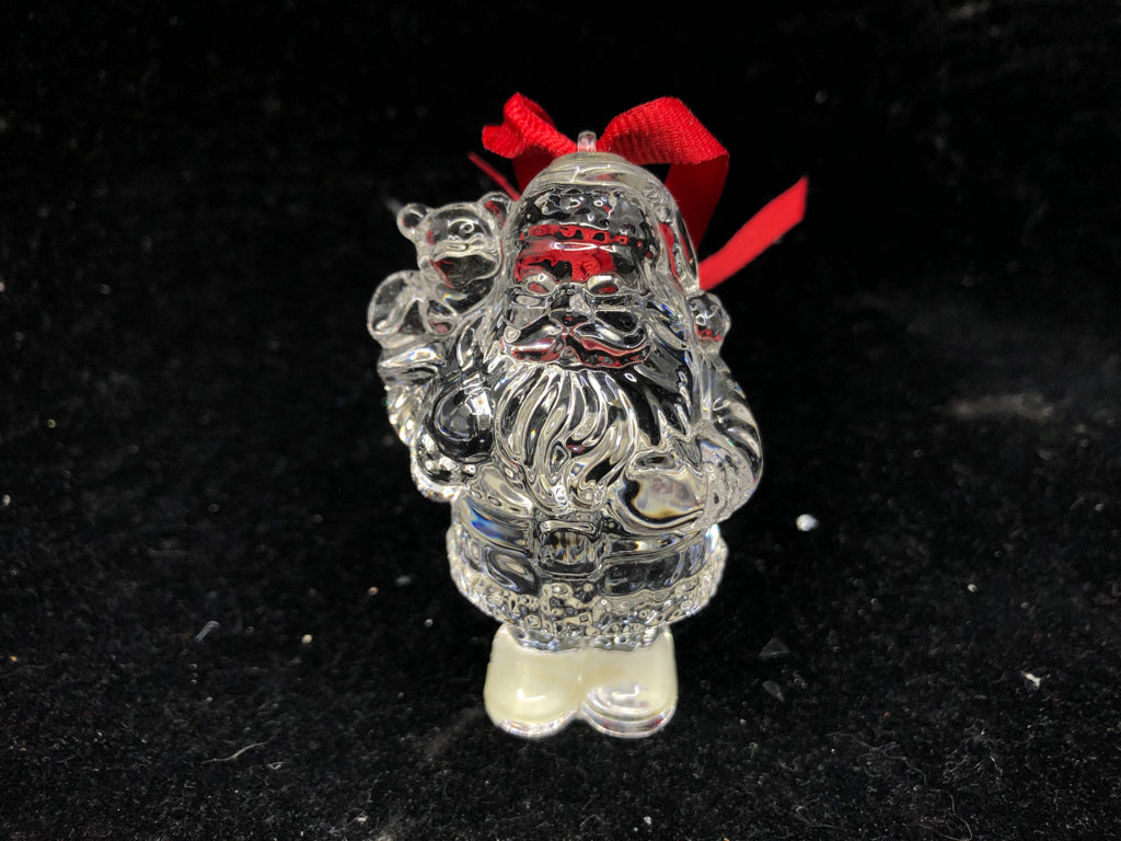 WATERFORD CRYSTAL SANTA ORNAMENT IN BOX.