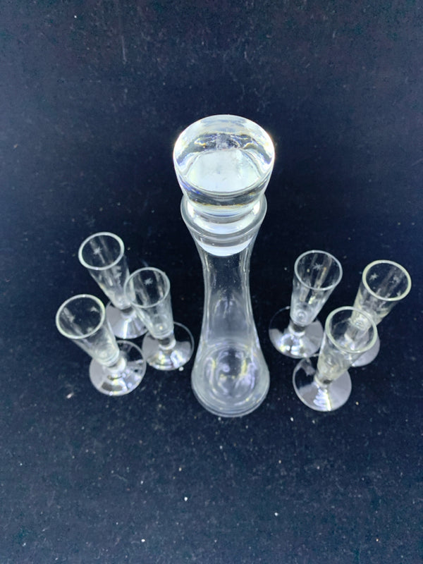 7PC DECANTER SET W/ ETCHED STARS.