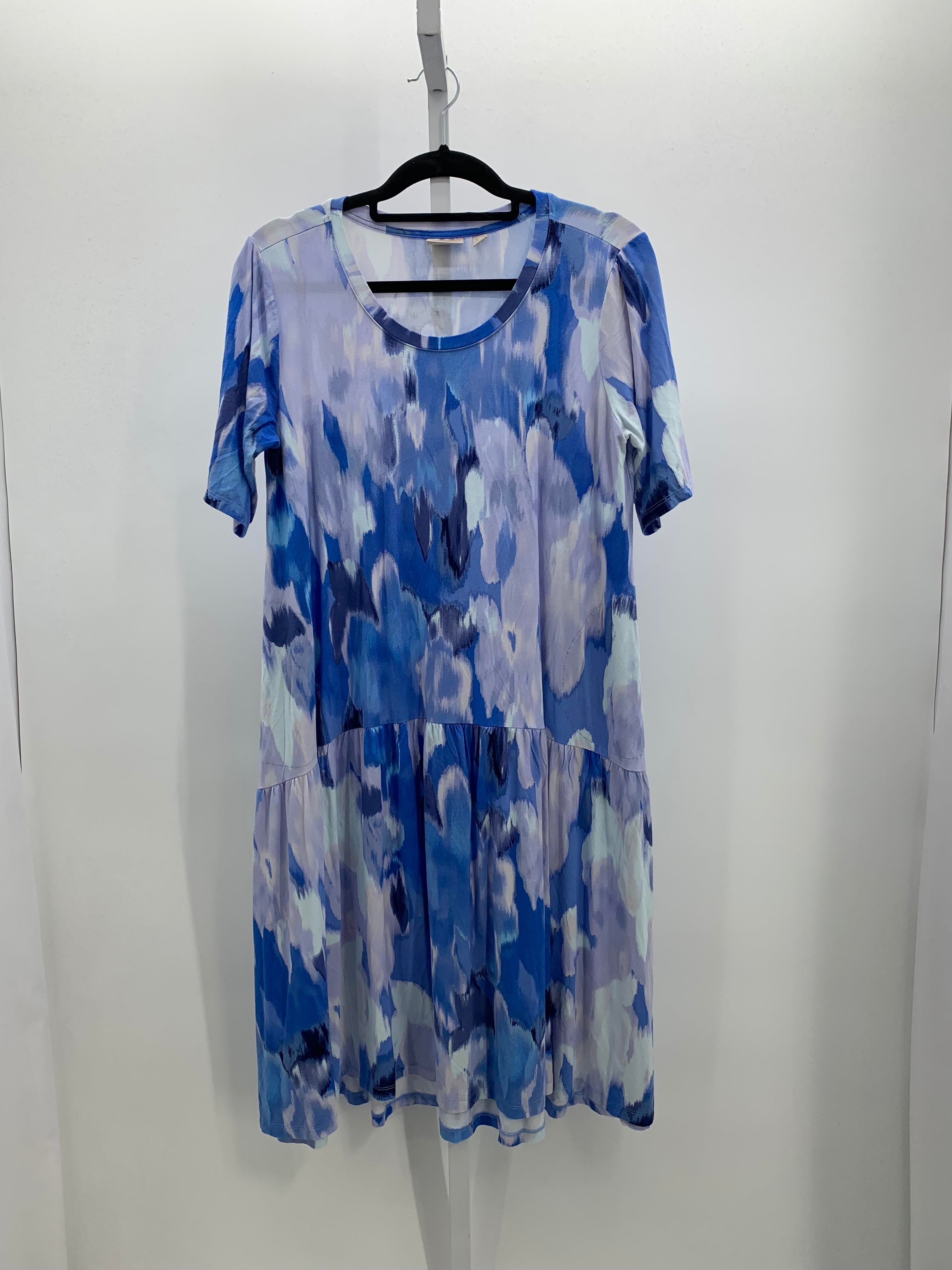 LOGO Size Medium Petite Petite Short Sleeve Dress
