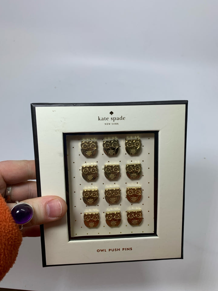 NIB 12 OWL PUSH PINS.