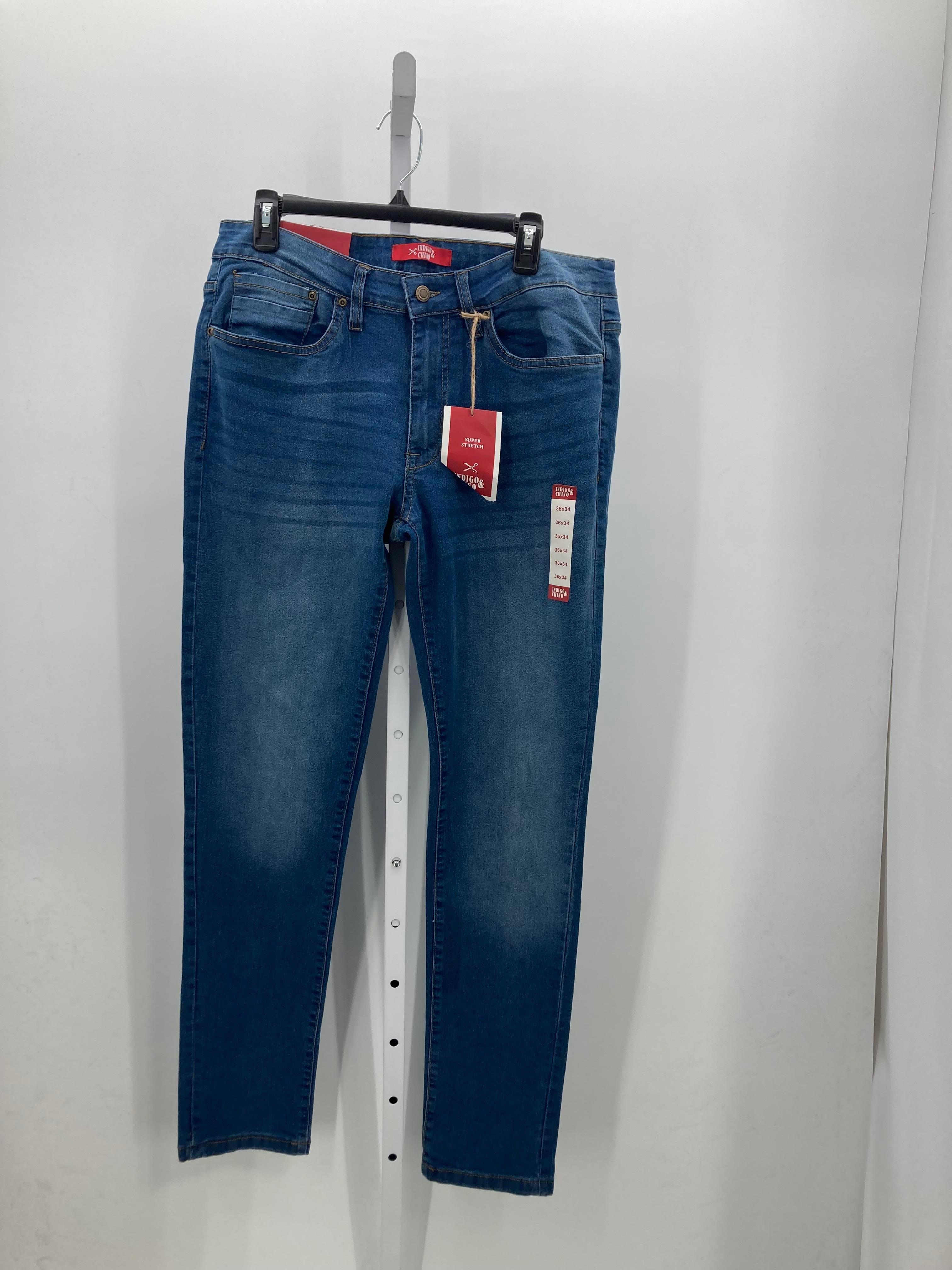 NEW REGULAR FIT JEANS.