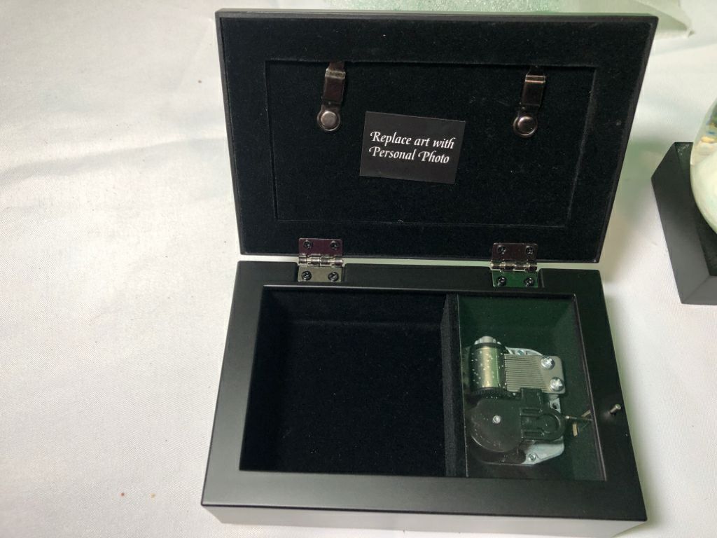 THE FUTURE BELONGS- MUSIC/JEWELRY BOX.