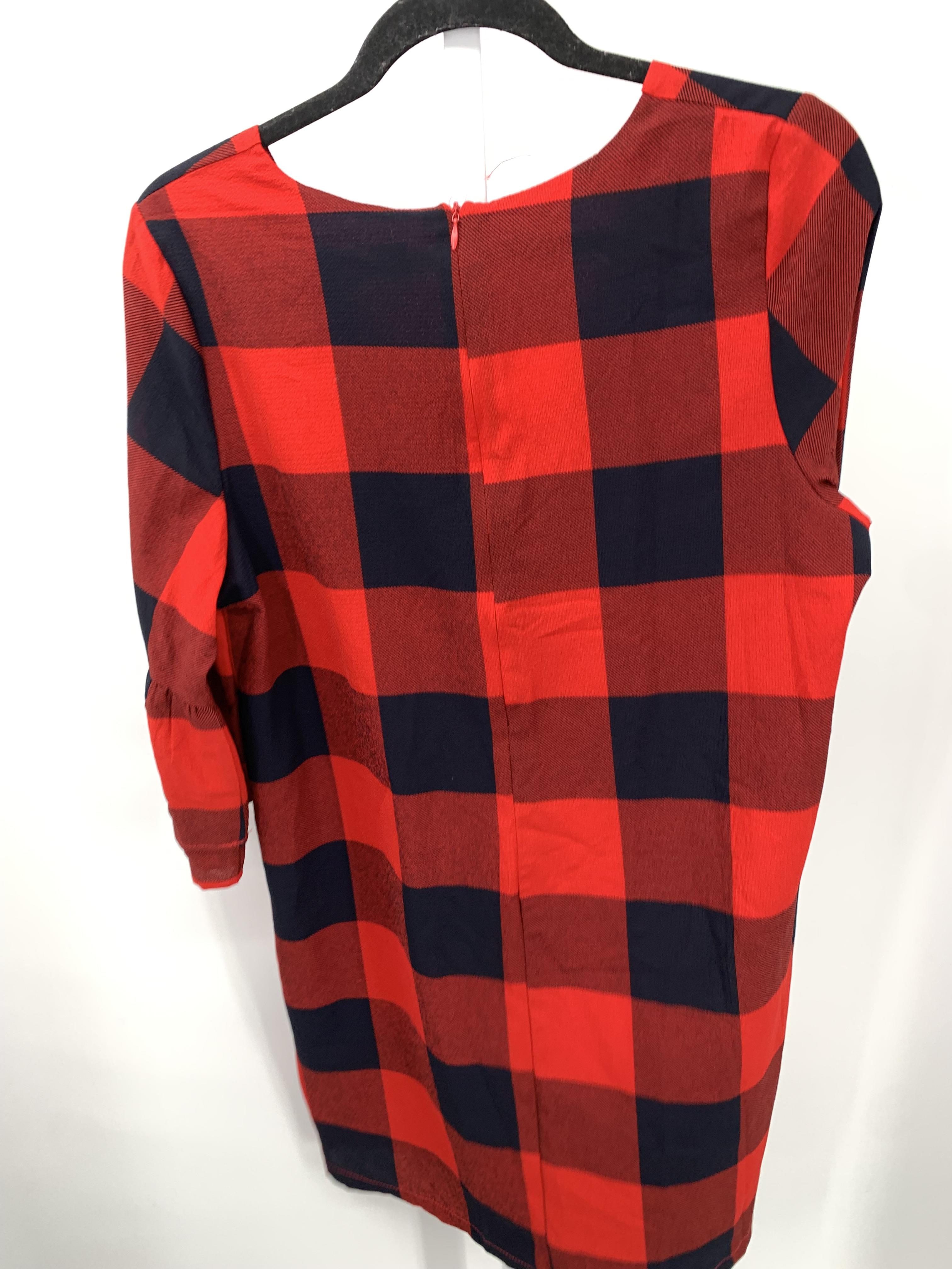 Size Large Misses Short Sleeve Dress