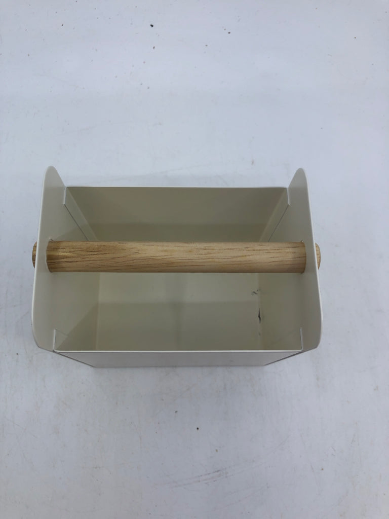 SMALL CREAM CONTAINER W WOOD HANDLE.
