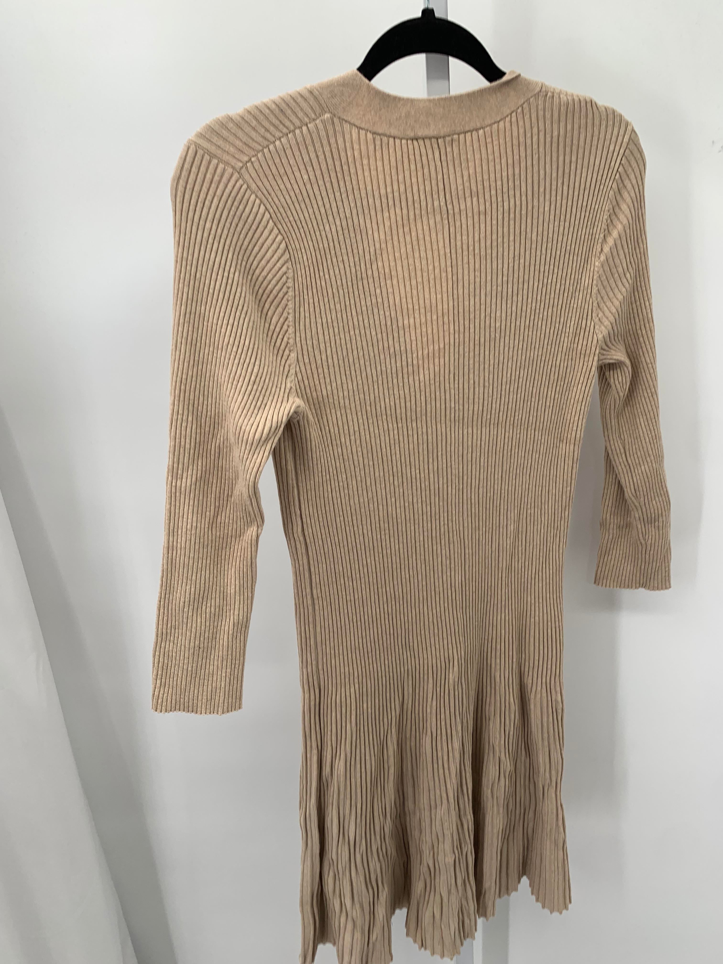 cyrus Size Large Misses Long Sleeve Dress