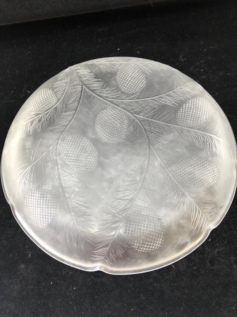 ROUND SMOKEY GLASS PINE LEAVES/PINECONE SERVING PLATTER.