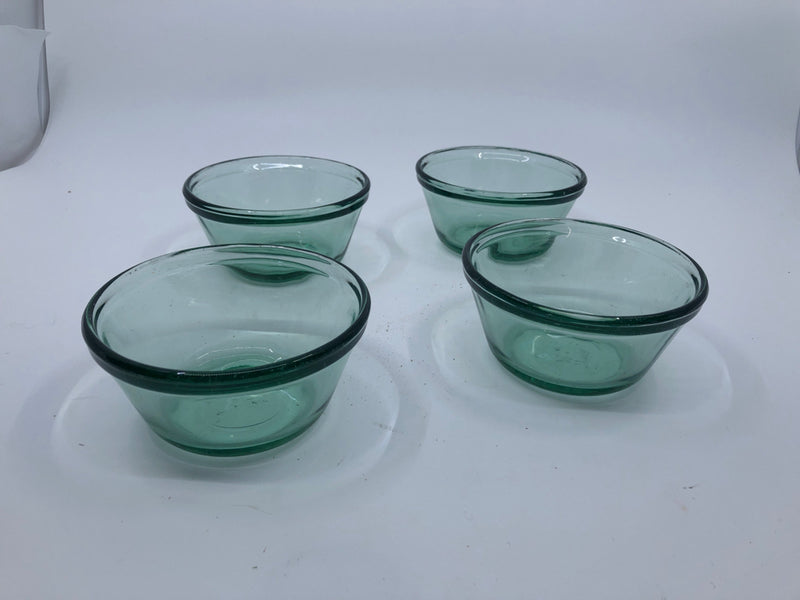 4 GREEN GLASS FRUIT BOWLS.