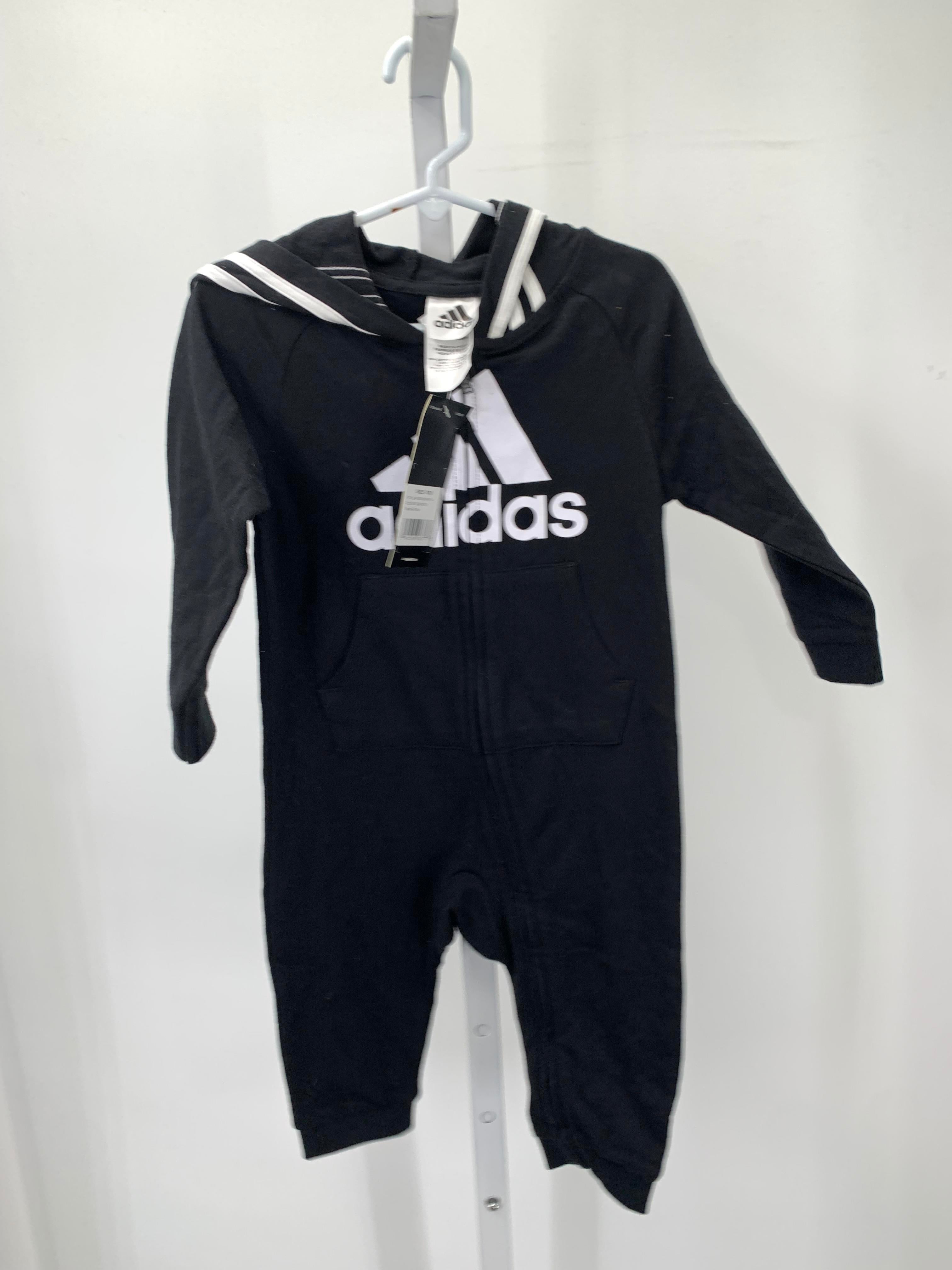 NEW HOODED ZIP UP KNIT