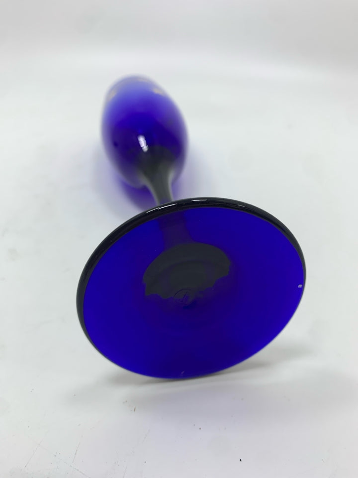 4 STAR-DETAILED COBALT BLUE CHAMPAGNE FLUTES.