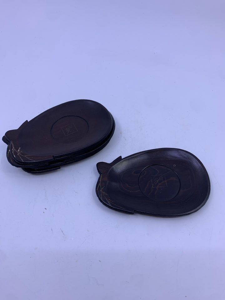 5 DARK WOOD TEA BAG HOLDER.
