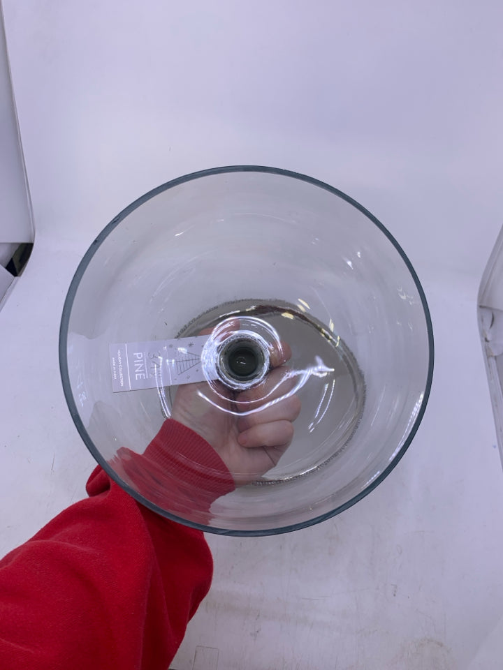 METAL BASE W/ GLASS DOME JEWELED.