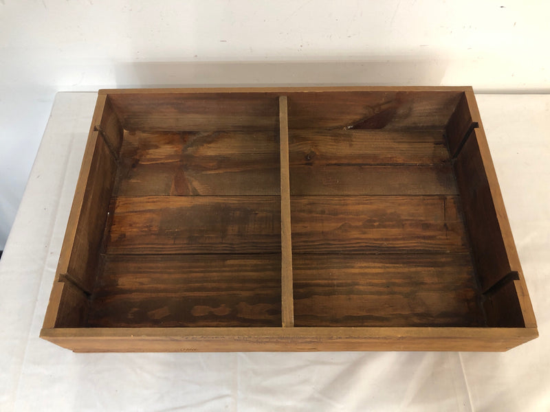 WOOD DIVIDED TRAY.