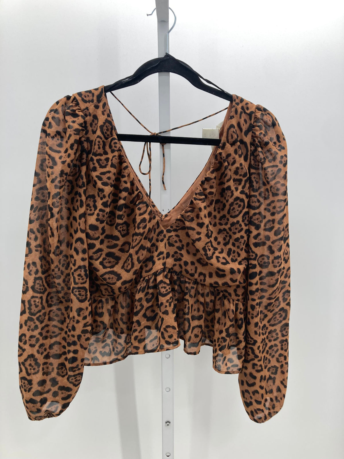 H&M Size Medium Misses Long Sleeve Shirt