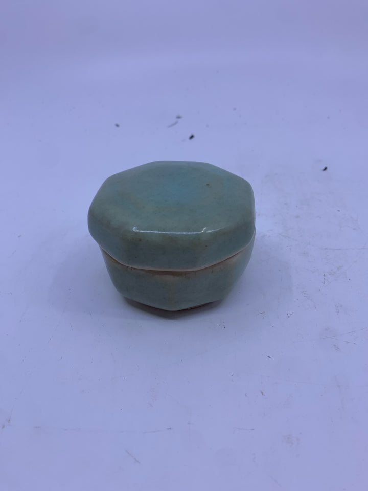 GREEN OCTAGON TRINKET JAR.