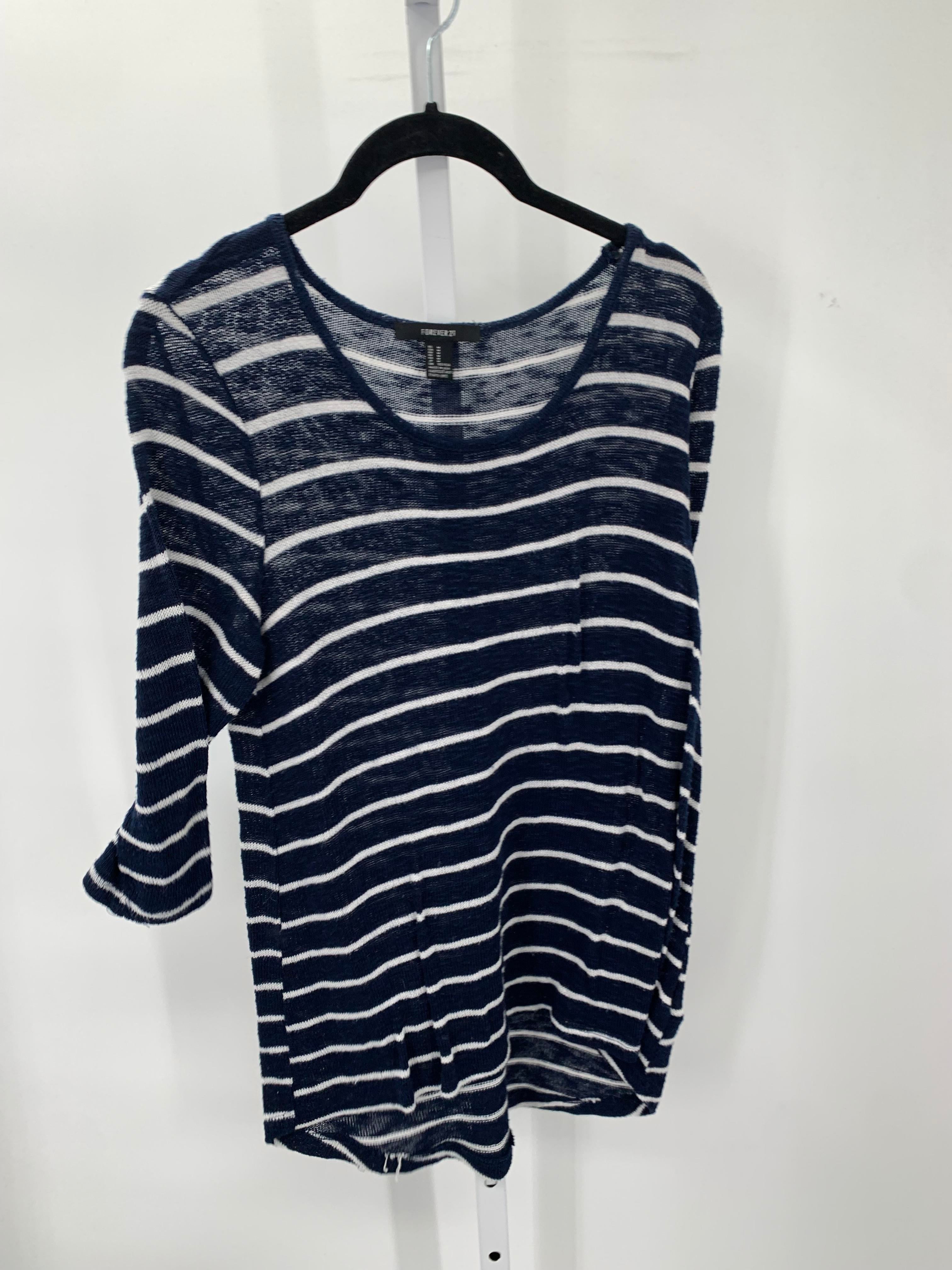 Forever 21 Size Medium Juniors Long Sleeve Sweater