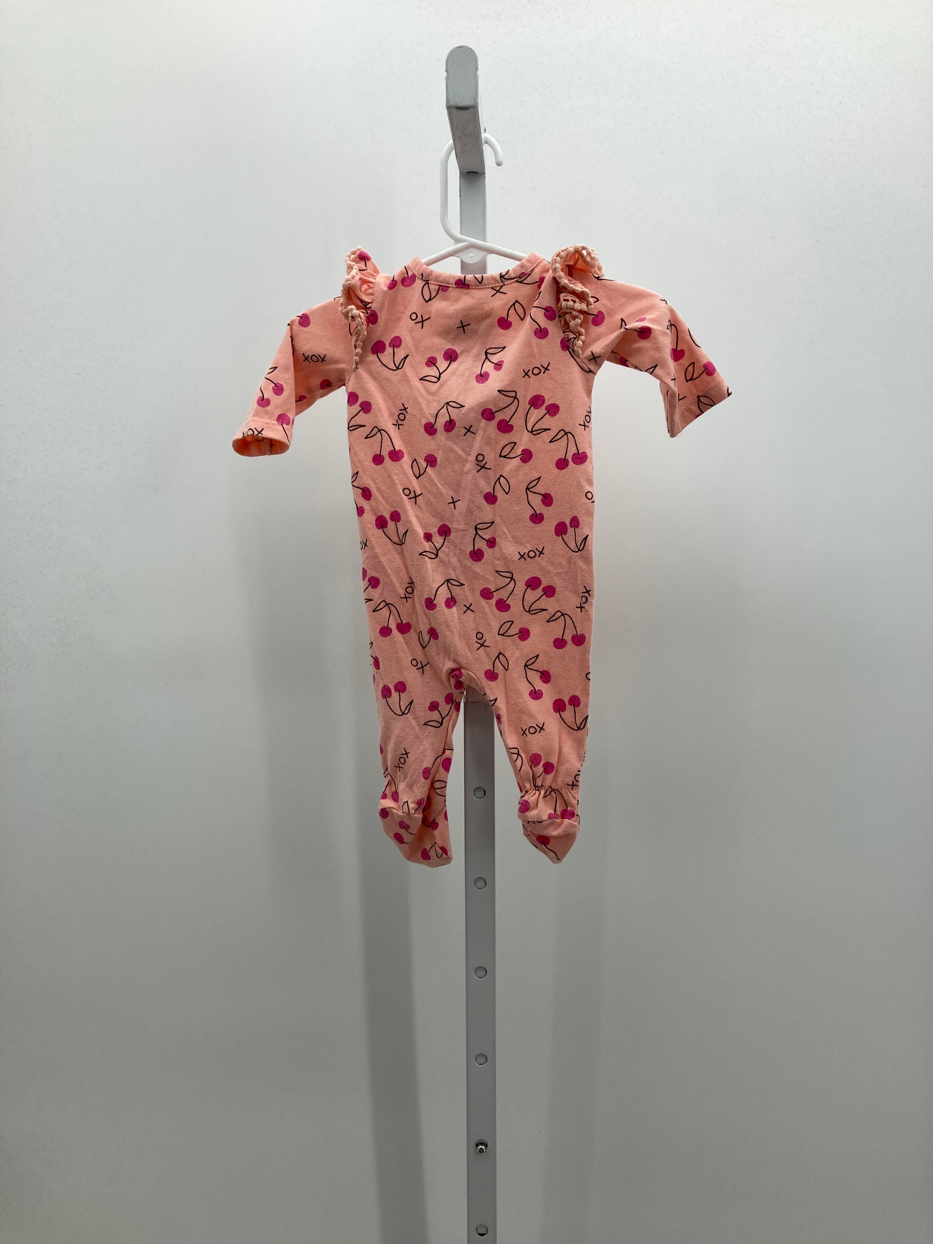 Jessica Simpson Size 0-3 months Girls Long Slv. Romper