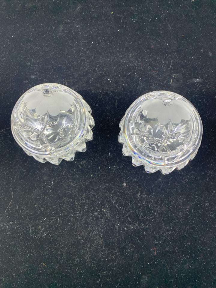 2 ROUND FLORAL PRINCESS HOUSE TRINKET BOXES.