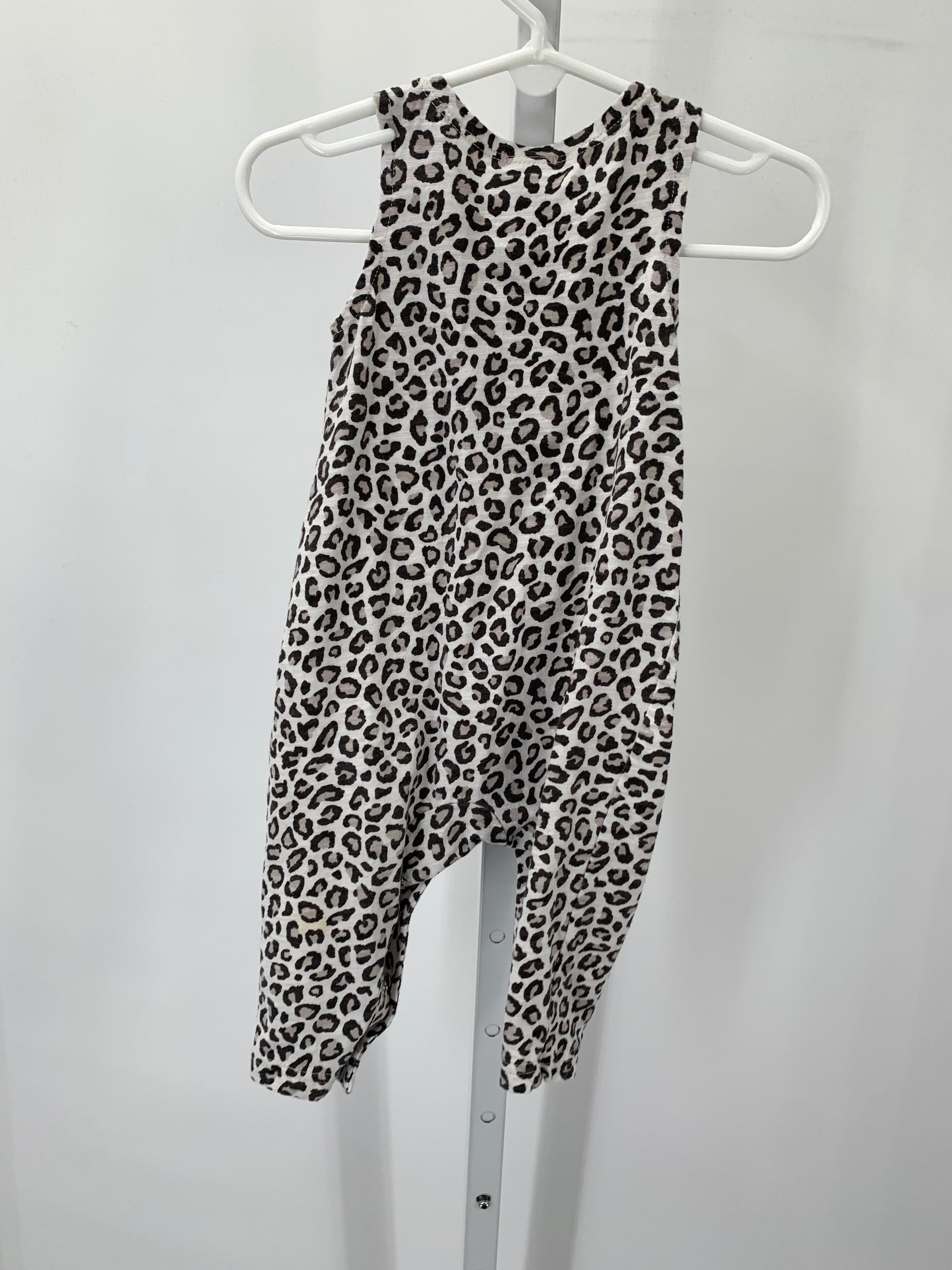 Old Navy Size 6-12 mon Girls Sleeveless Romper