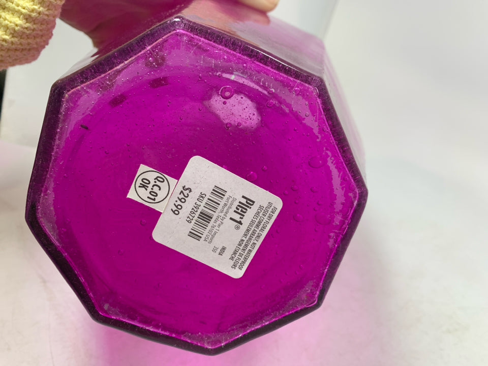 LARGE GEOMETRIC PURPLE BUBBLE GLASS VASE.