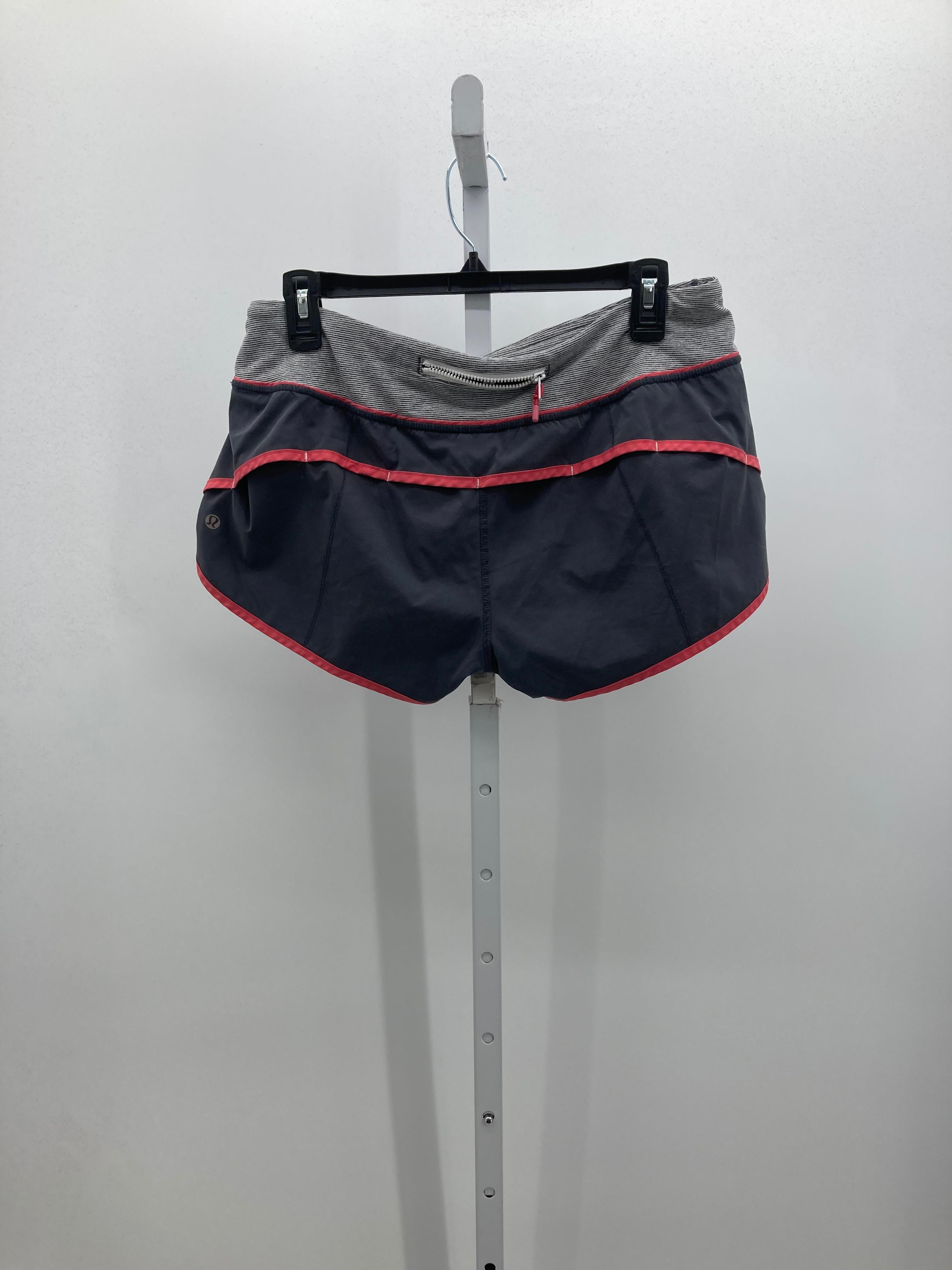Lululemon Size 8 Misses Shorts
