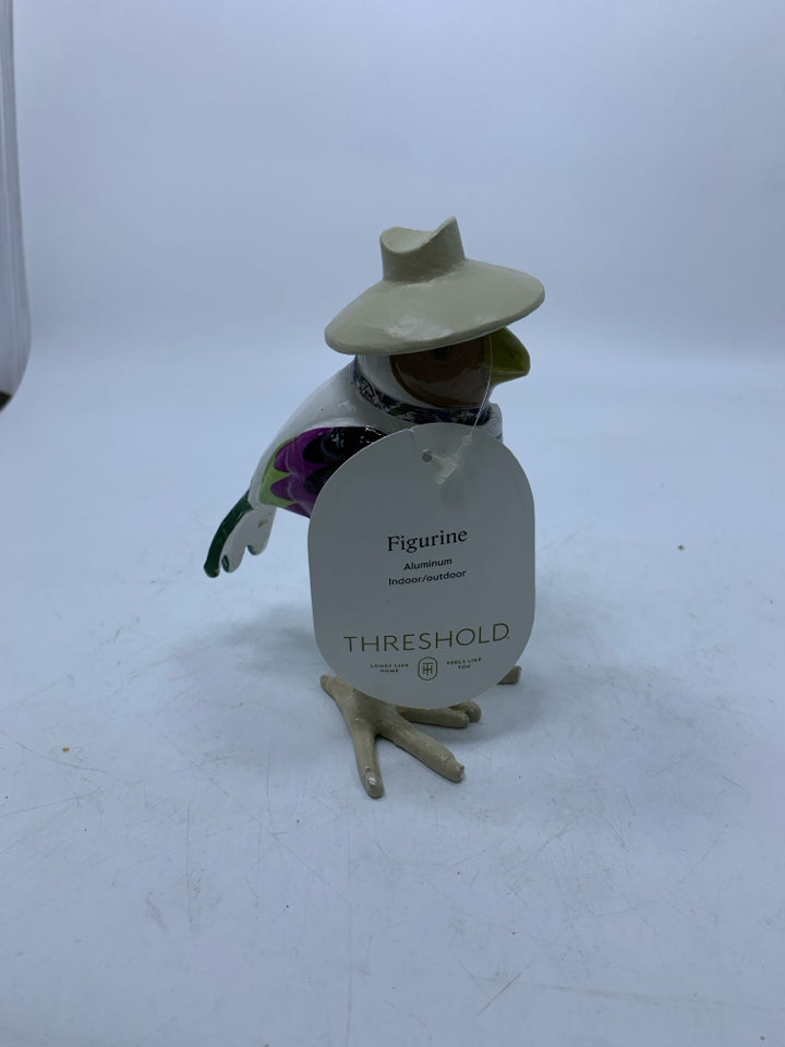 PAINTED ALUMINUM BIRD W/ HAT.