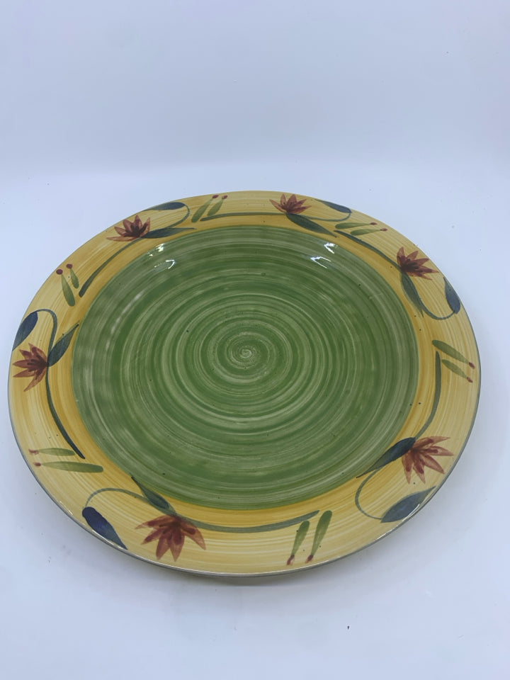 GREEN AND YELLOW FLORAL SERVING PLATE.