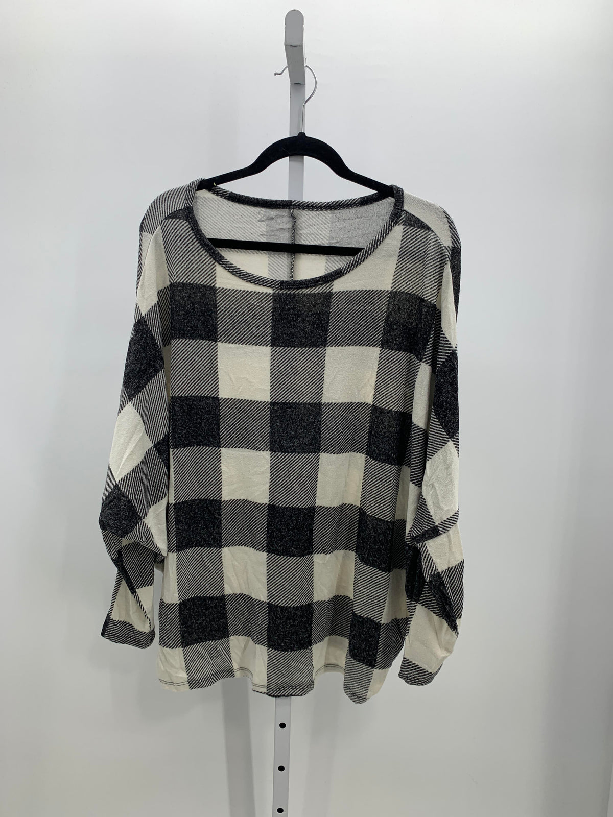Maurices Size Large Misses Long Sleeve Shirt