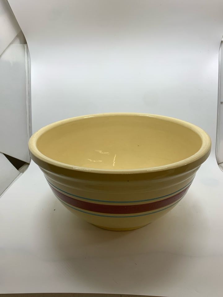VTG HEAVY CREAM BOWL OVENWARE 14 USA.