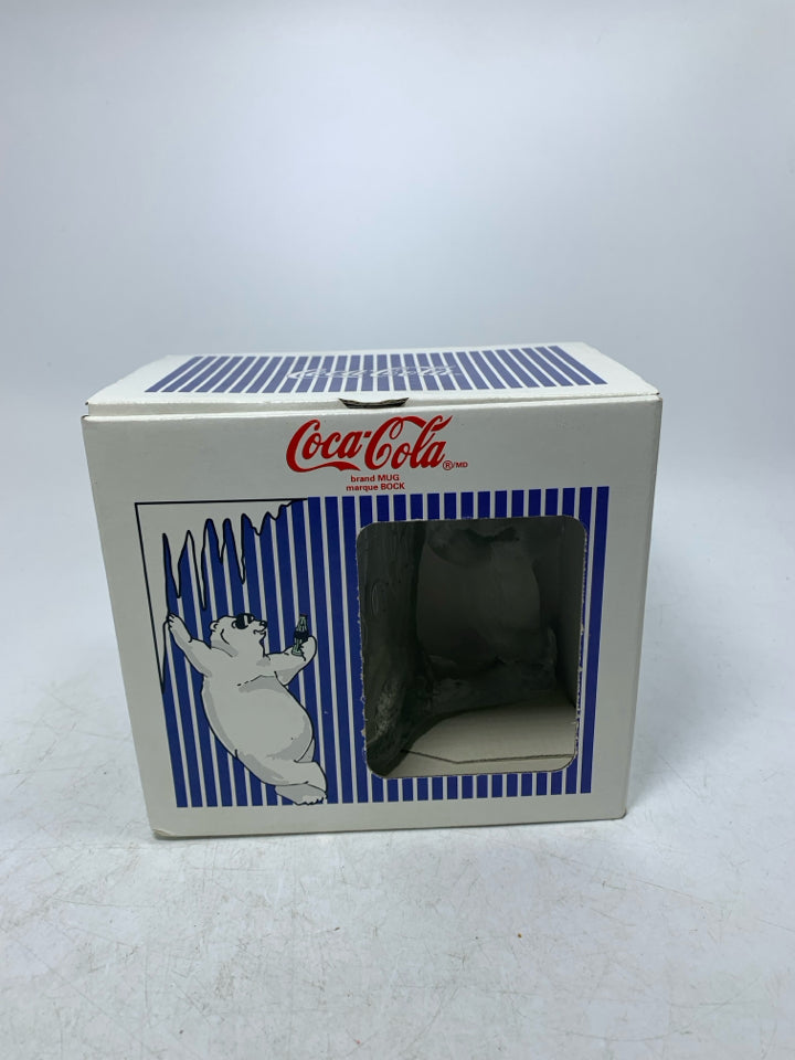 NIB VTG COCA COLA POLAR BEAR FROSTED MUG.