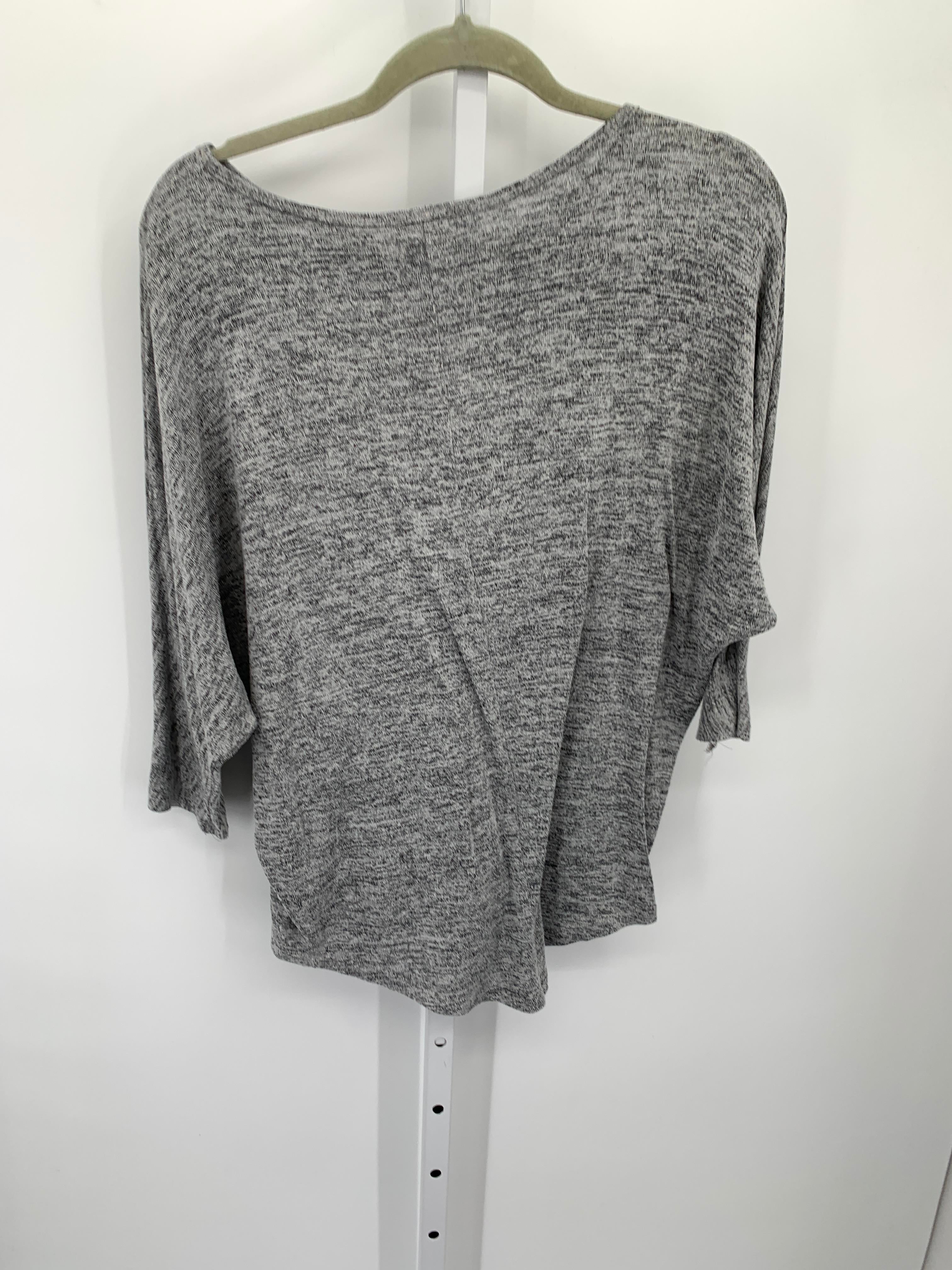 Size Medium Misses Short Slv Sweater