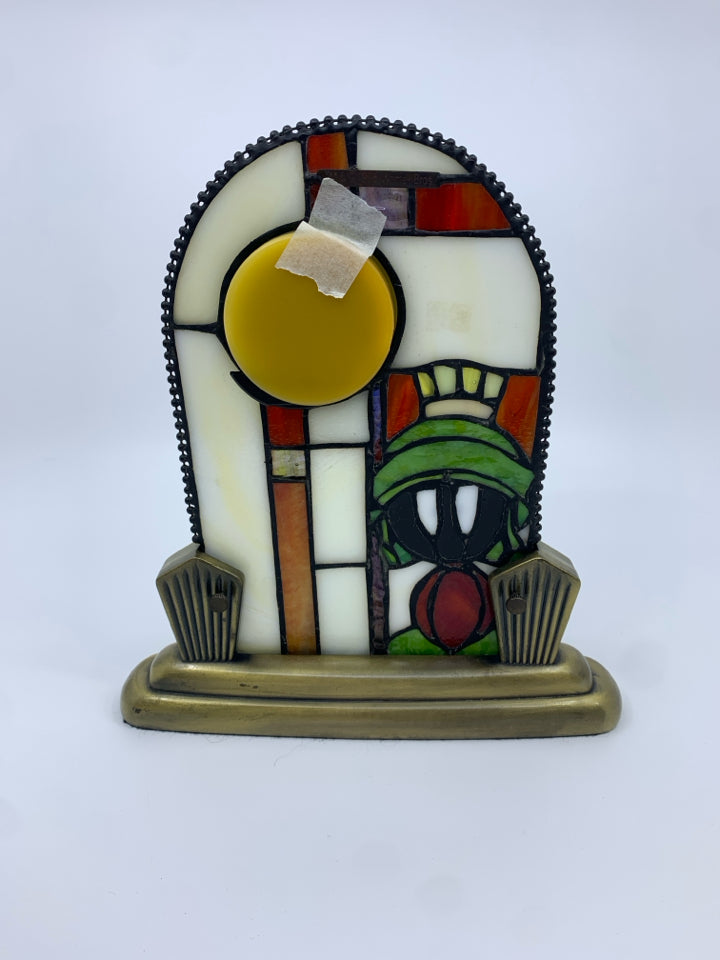 VTG MARVIN THE MARTIAN STAINED GLASS CLOCK.