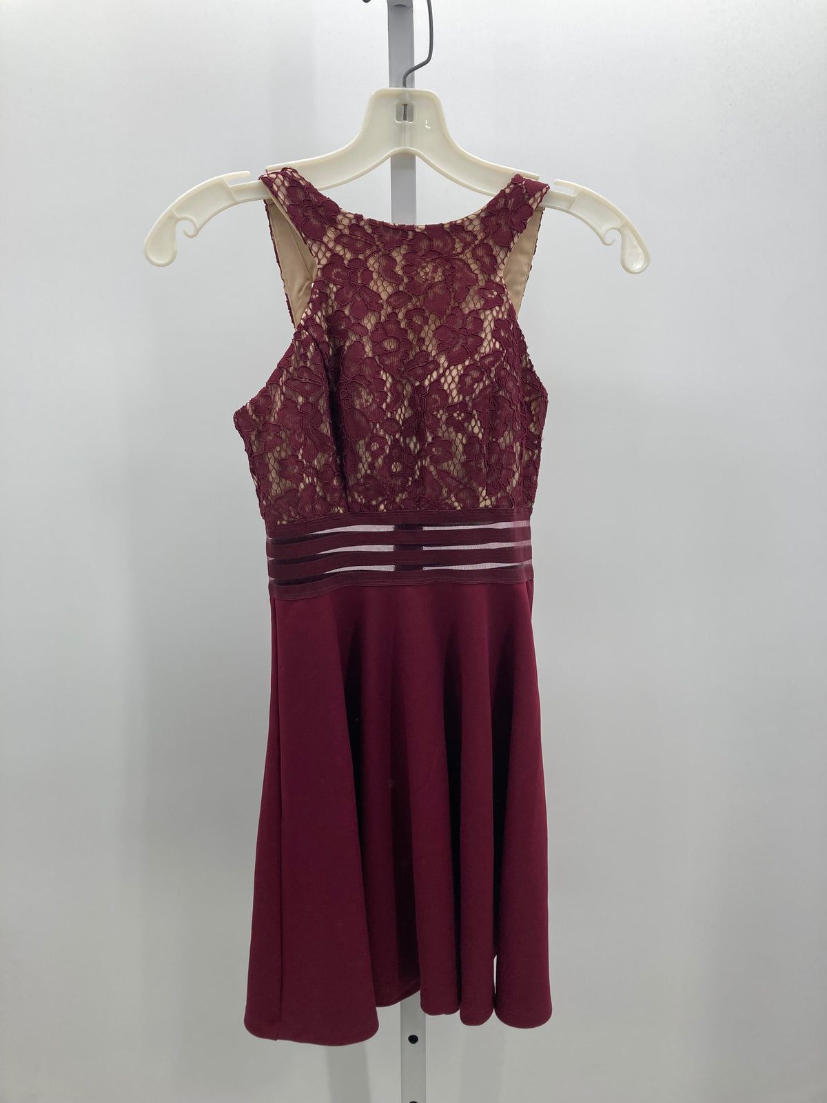 Speechless Size 0 Juniors Sleeveless Dress