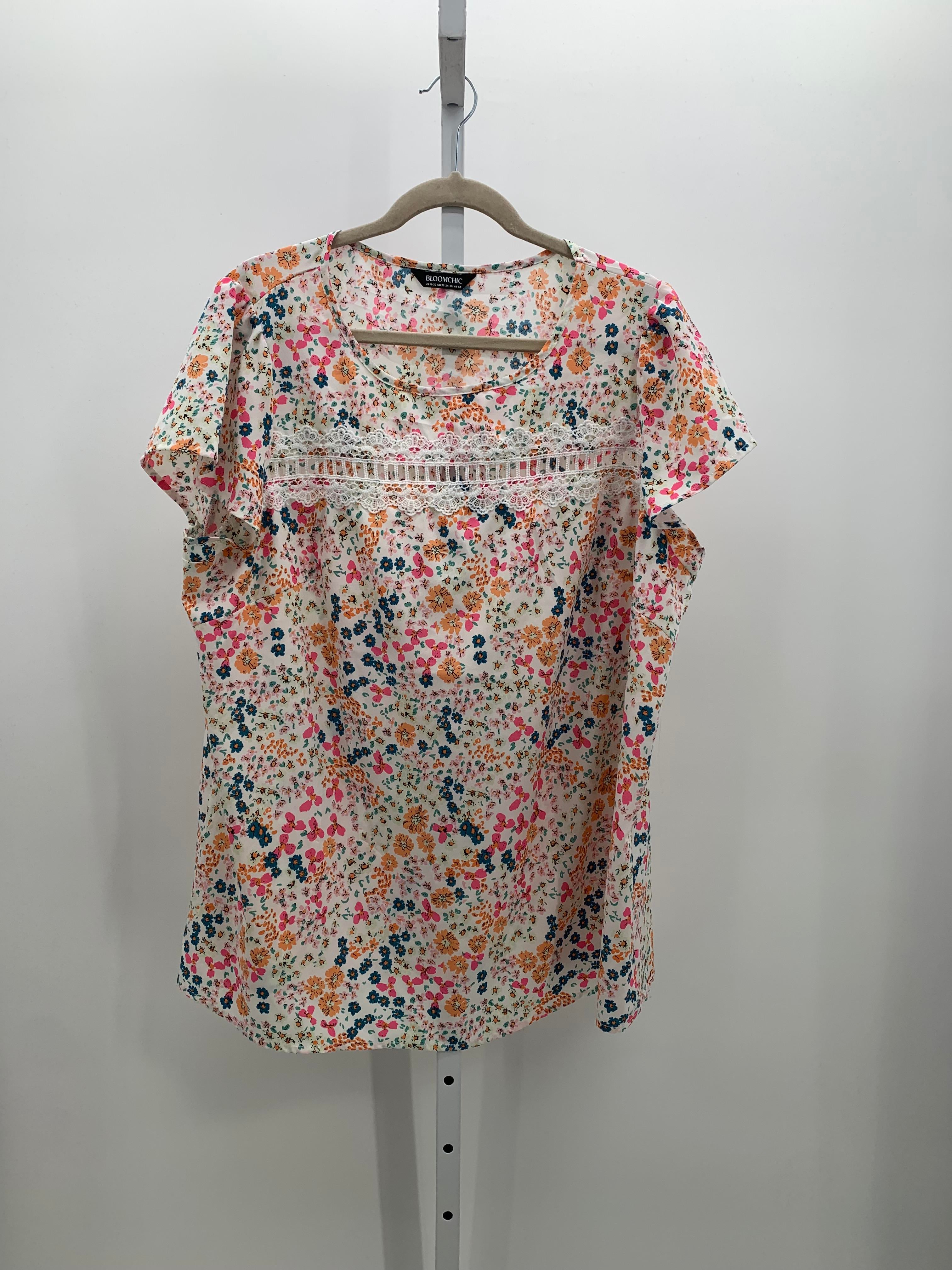 Size 18/20 W Womens Short Sleeve Shirt