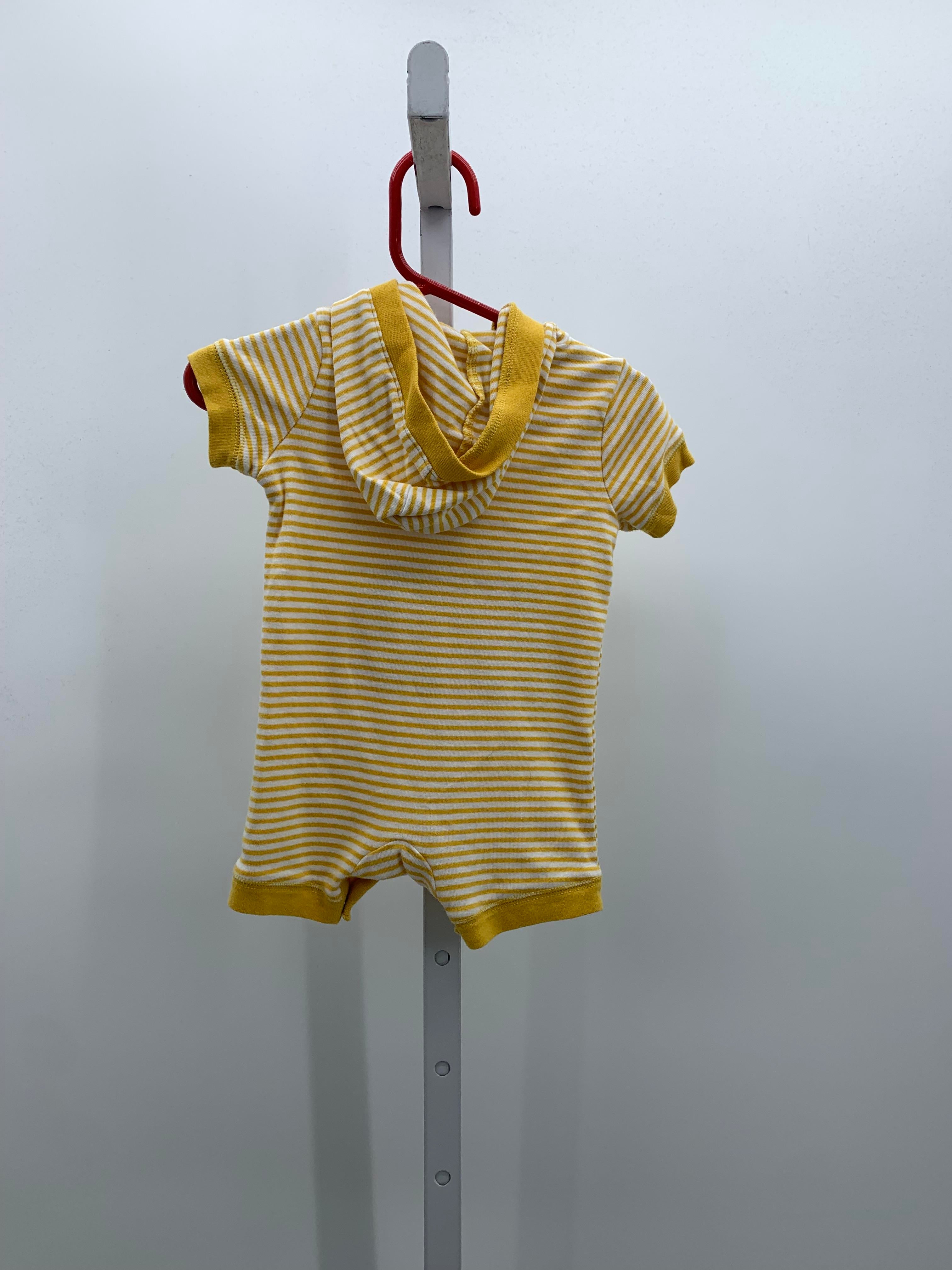 HOODED STRIPES