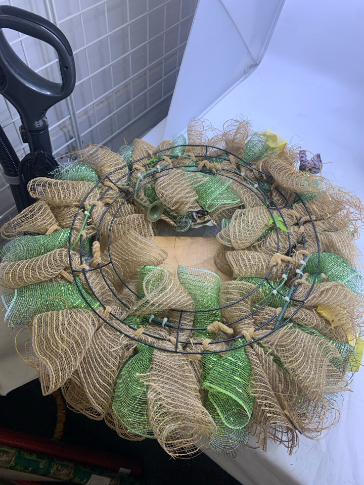 WELCOME TO OUR HOME BURLAP, SUNFLOWER WREATH.