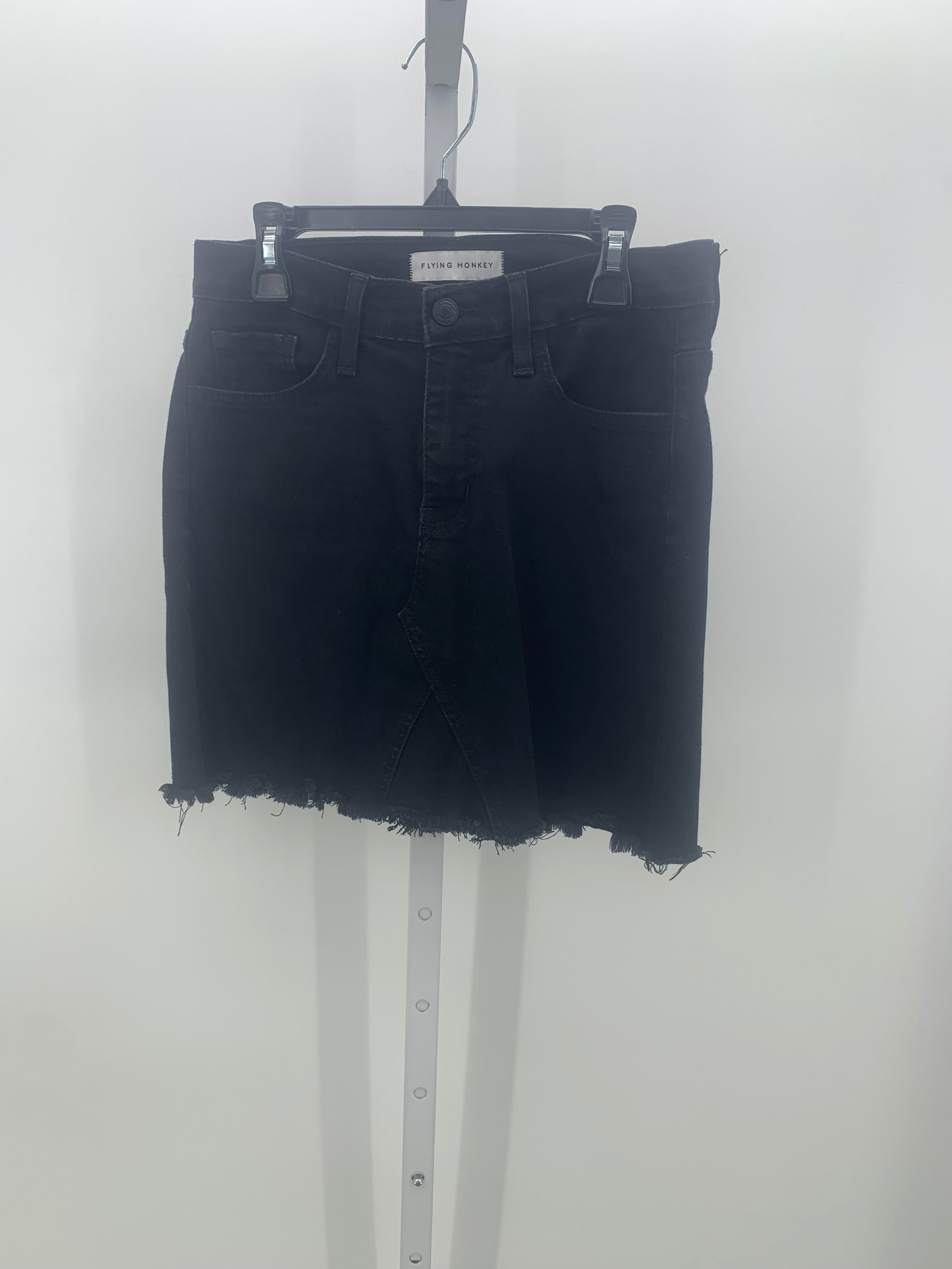 Flying Monkey Size 2 Juniors Skirt