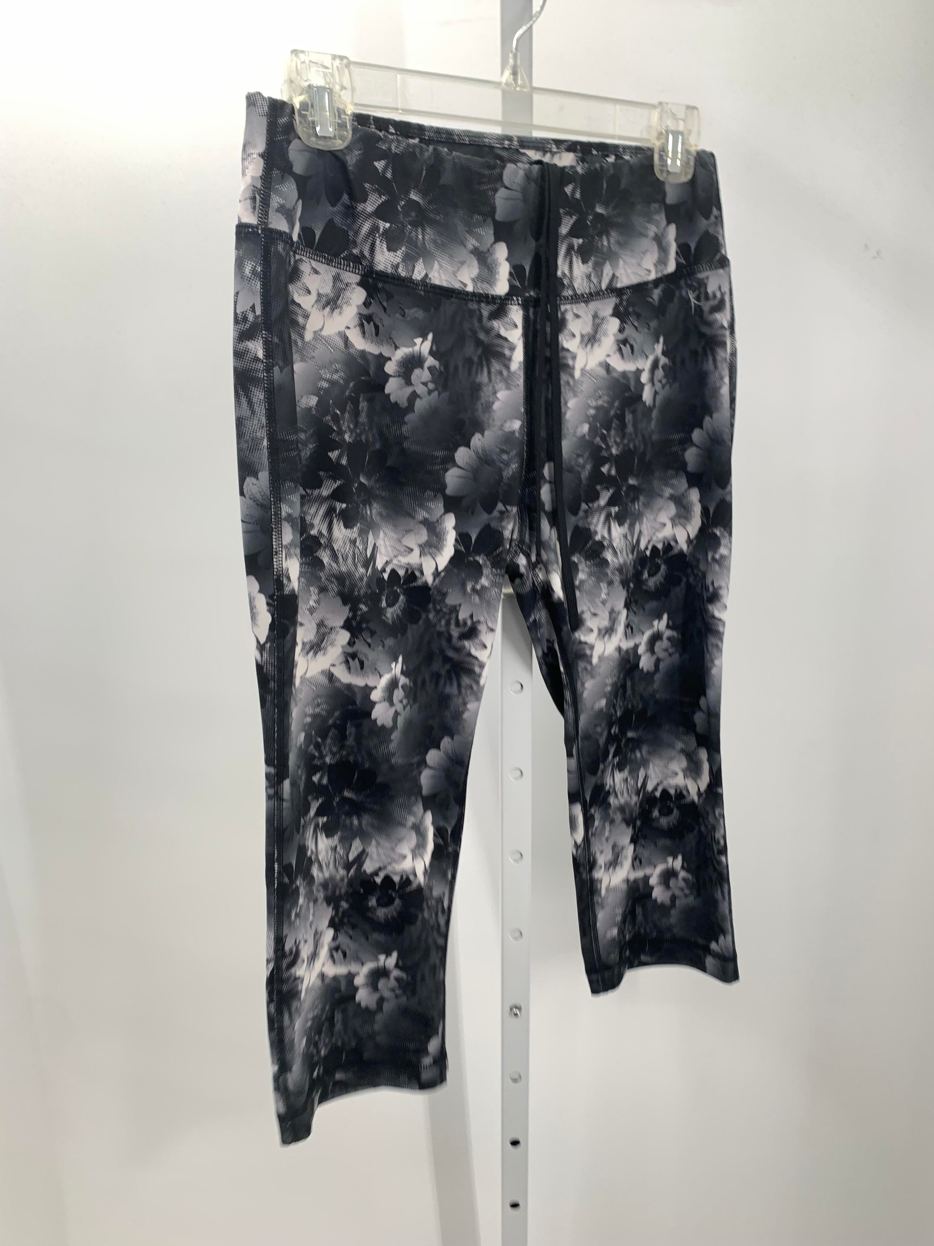 Danskin Now Size Medium Misses Leggings