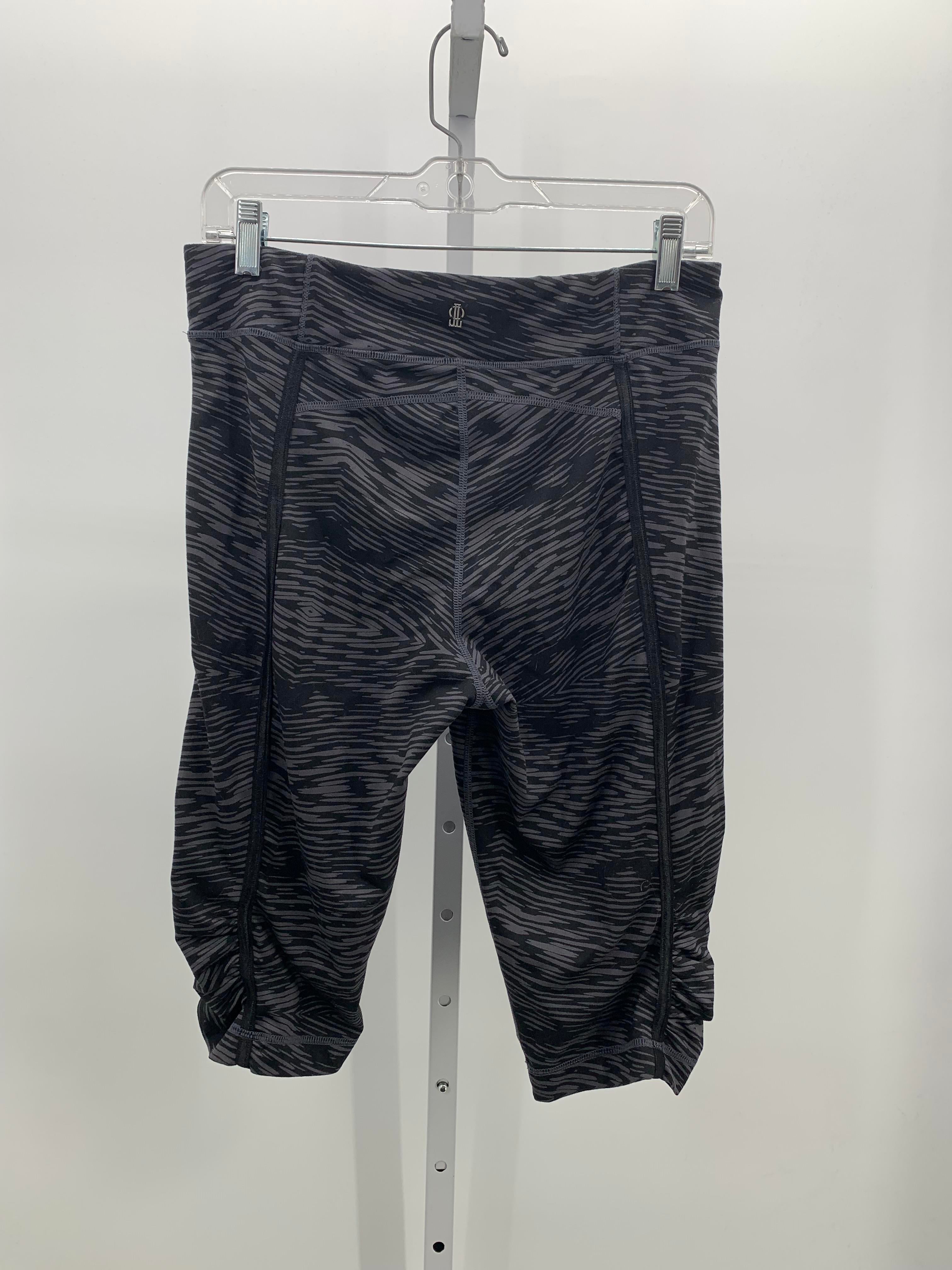 Jennifer Lopez Size Medium Misses Capri Pants
