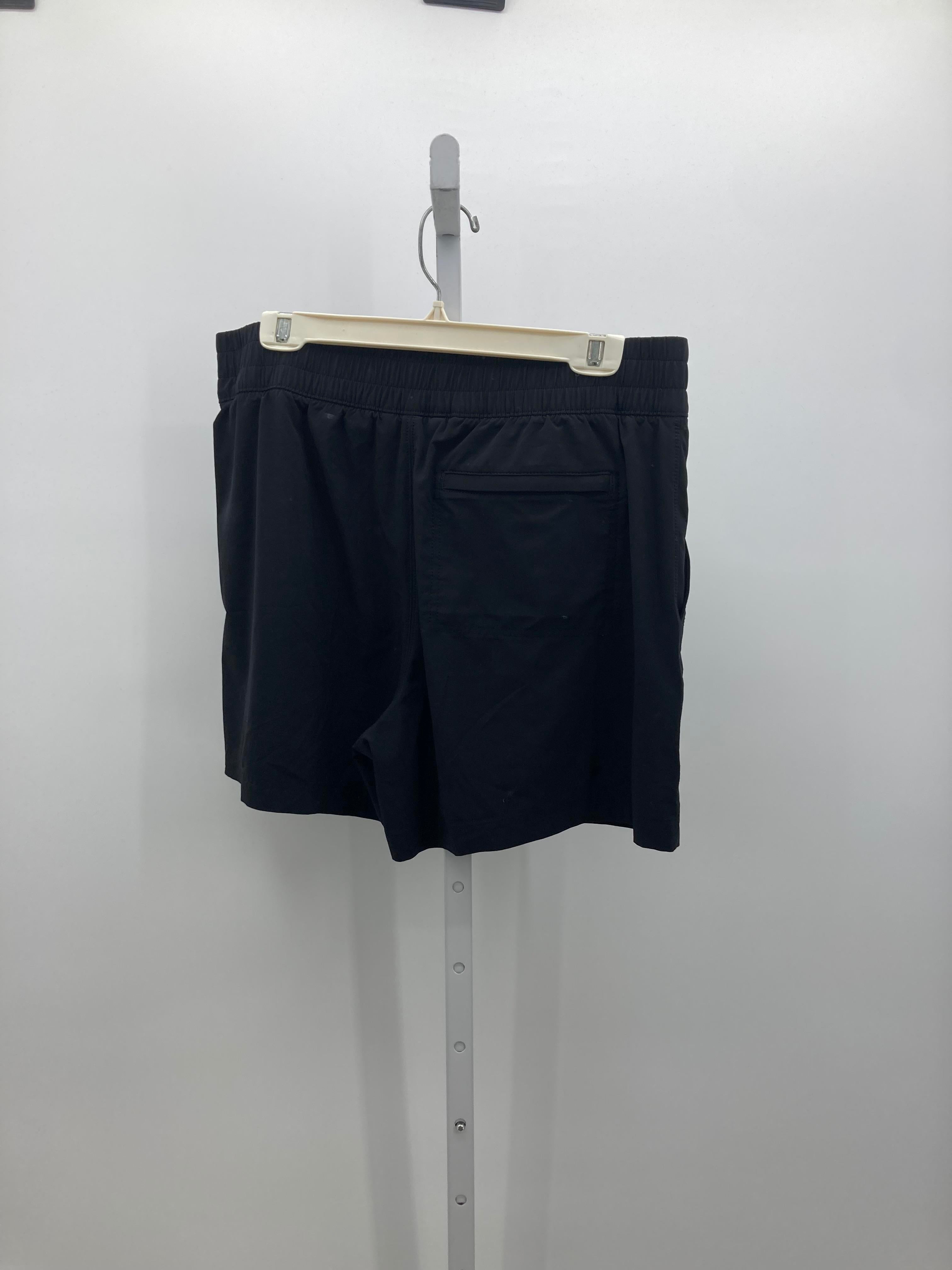 Athleta Size Large Misses Shorts