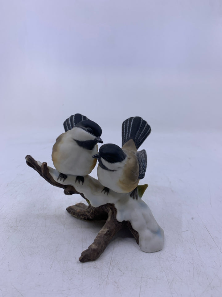 CERAMIC 2 CHICKADEES ON SNOWY BRANCH.